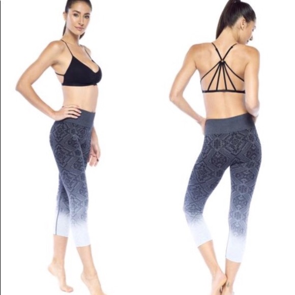 NEW ✨ ELECTRIC YOGA Ombre Jacquard Capri - Picture 3 of 8